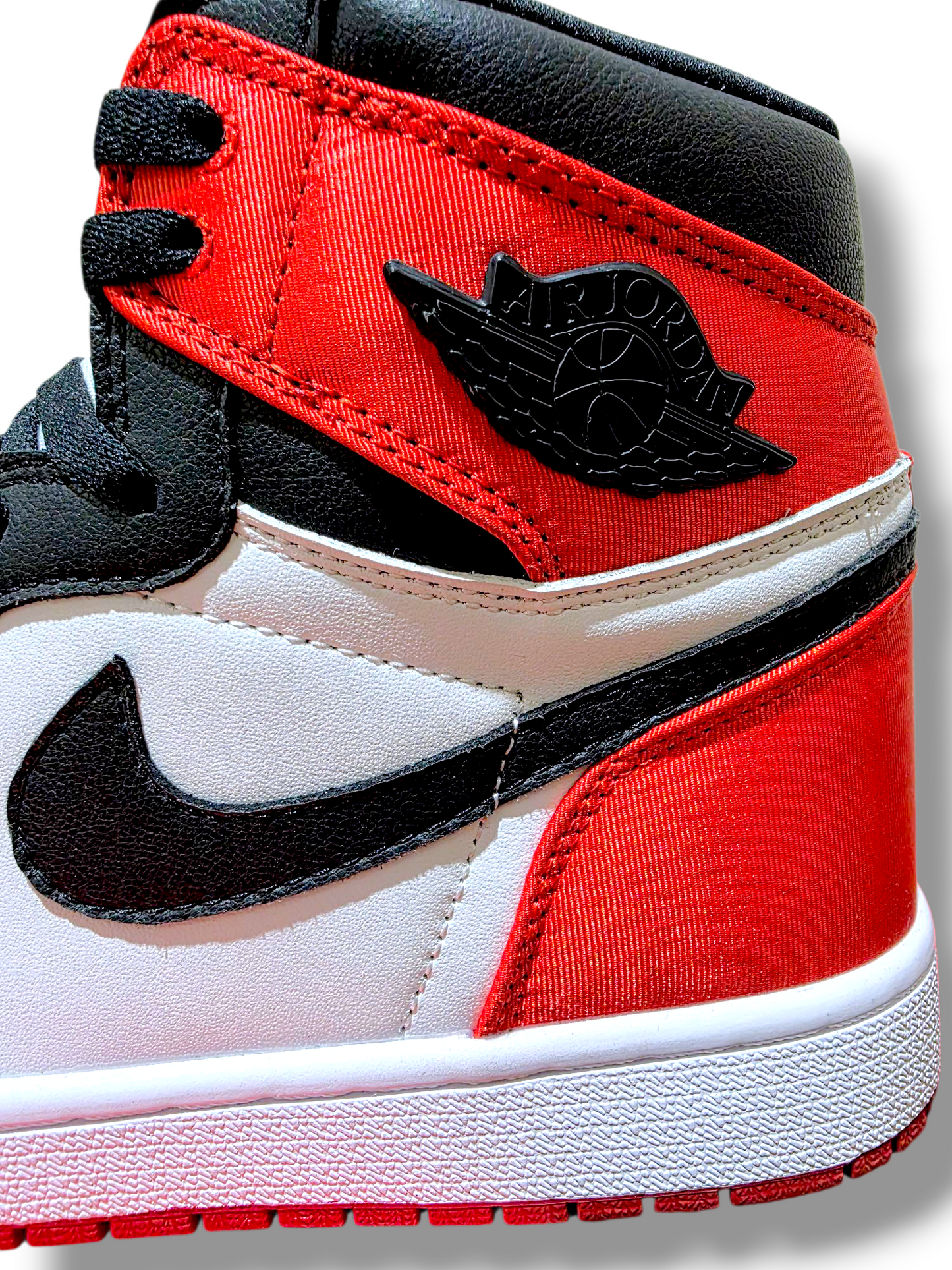 JORDAN 1 "SATIN"