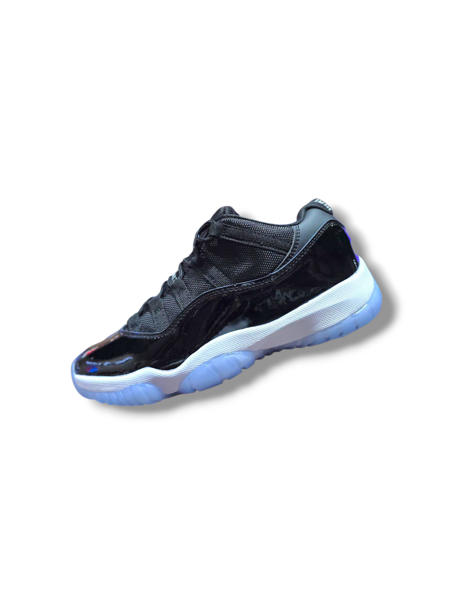 Jordan 11 Low "SPACE"