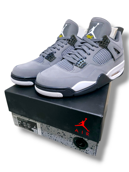 JORDAN 4